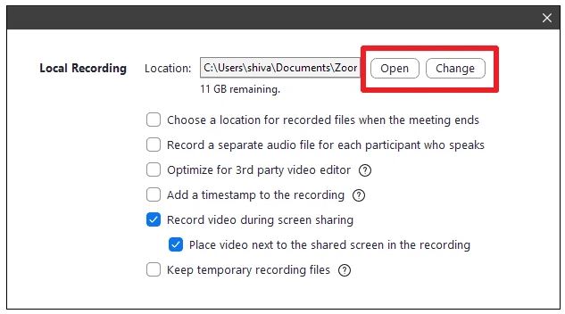 Dưới nhãn Local Recording, nhấp vào nút Open bên cạnh địa chỉ Location: của bản ghi cuộc họp Zoom để mở thư mục nơi bản ghi đang được lưu. Bạn cũng có thể thay đổi vị trí bằng nút Change.