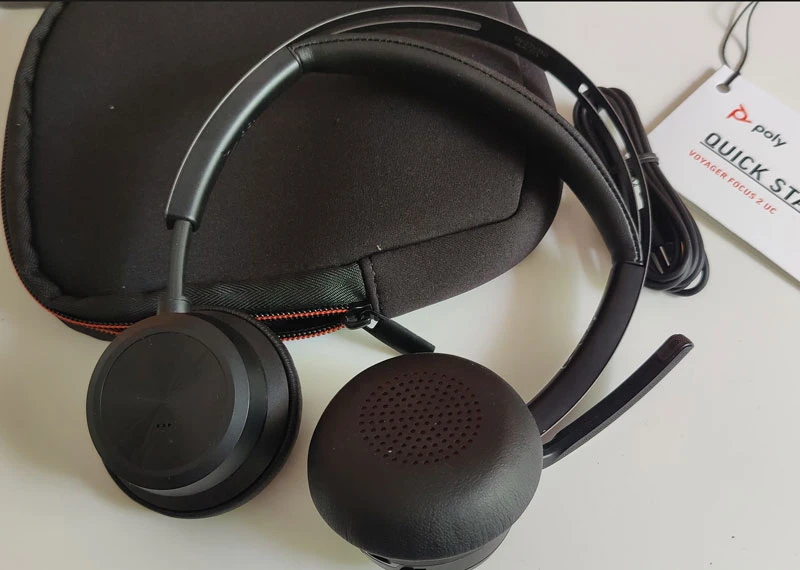 Đặc trưng của Poly Voyager Focus 2