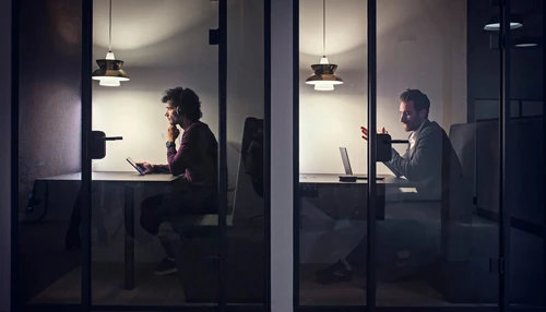 Trải nghiệm trò chuyện tự nhiên