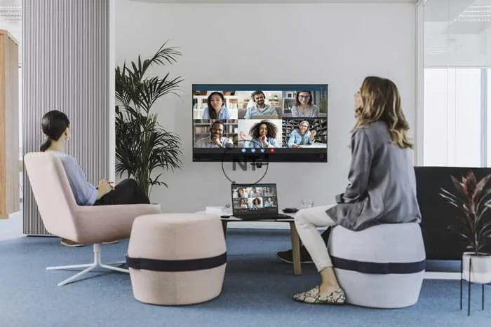 ClickShare CS-100 Huddle - Wireless presentation system for huddle spaces