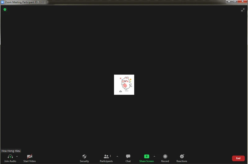 Tiếp theo, để mời học sinh, sinh viên tham gia phòng học, bạn nhấn vào Participants. Sau đó 1 cửa sổ sẽ hiện ra, bạn chọn Invite ở góc bên dưới.
