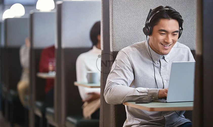 Jabra Evolve2 30