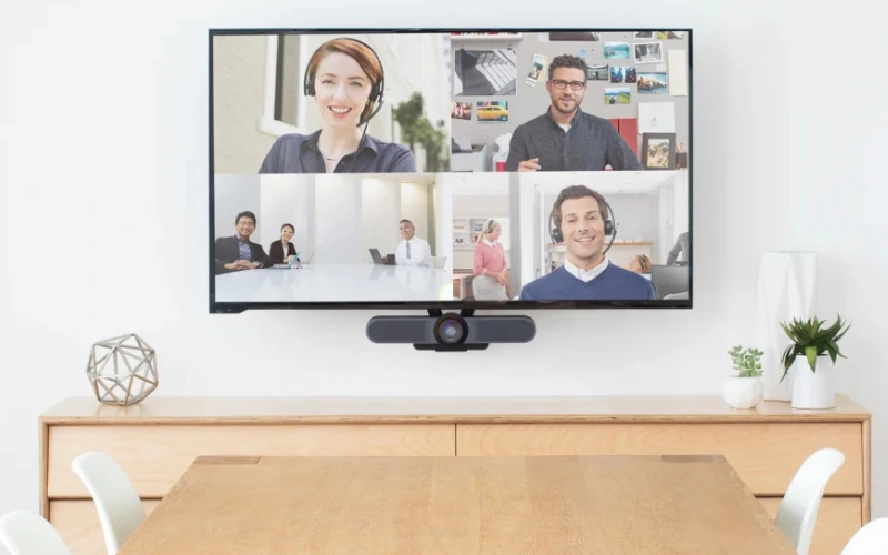 Camera hội nghị all-in-one Logitech MeetUp