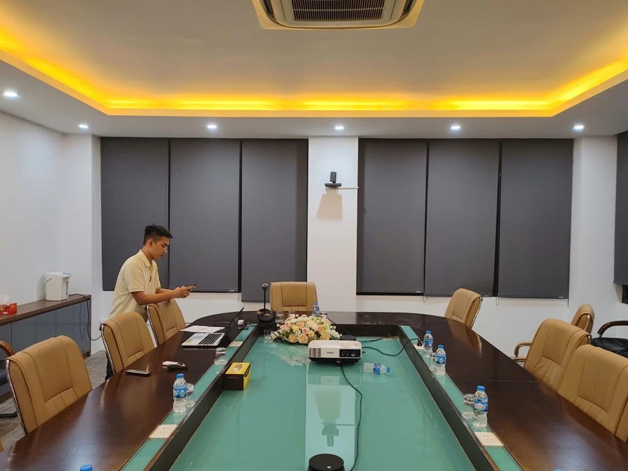 Hình ảnh thực tế Lắp đặt hệ thống họp trực tuyến cho công ty dược phẩm tại các chi nhánh HCM