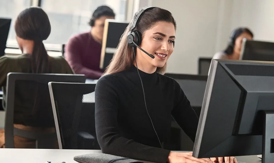 Yealink UH35 vs Jabra Evolve2 30