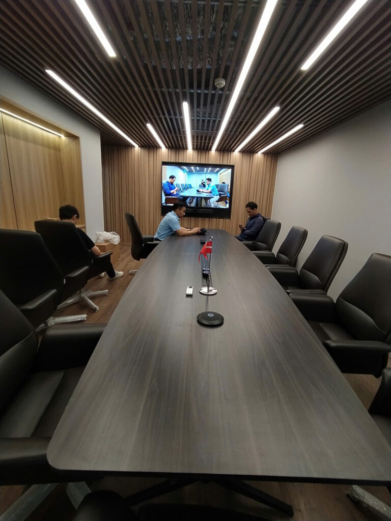 Hình ảnh lắp đặt hệ thống hội nghị trực tuyến cho Công ty TNHH Tư Vấn Kỹ Thuật PKD VN