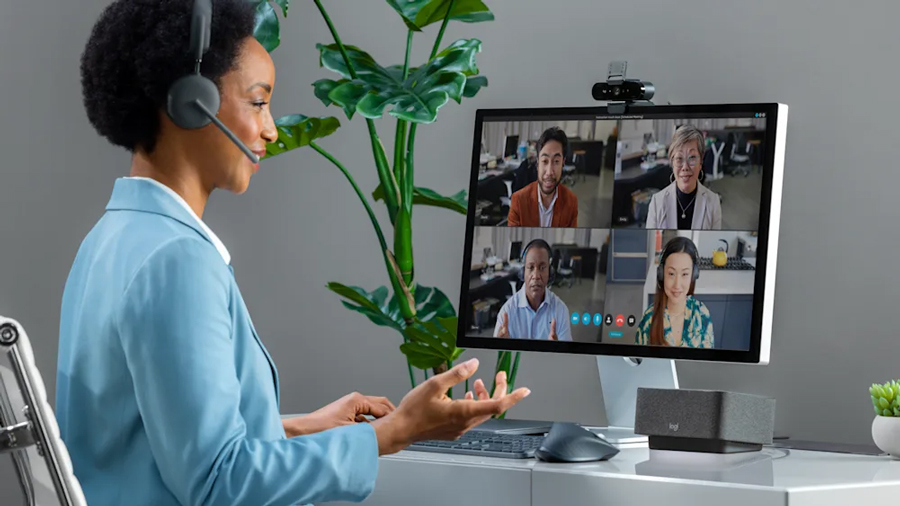 Logitech Brio 4K - So sánh Logitech MX Brio 705 vs Brio 4K chi tiết