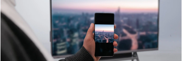 Chọn Chromecast hoặc Miracast để trình chiếu màn hình thuận tiện