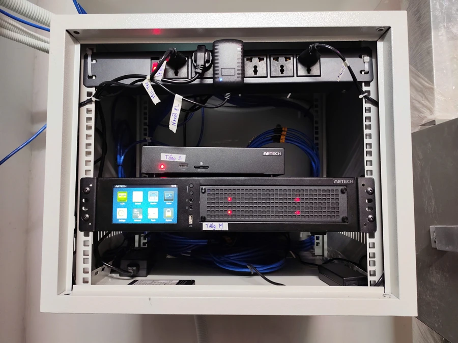 Hình ảnh thực tế lắp đặt giải pháp ghi âm & micro hội nghị cho bệnh viện thuộc Bình Chánh, TP.HCM