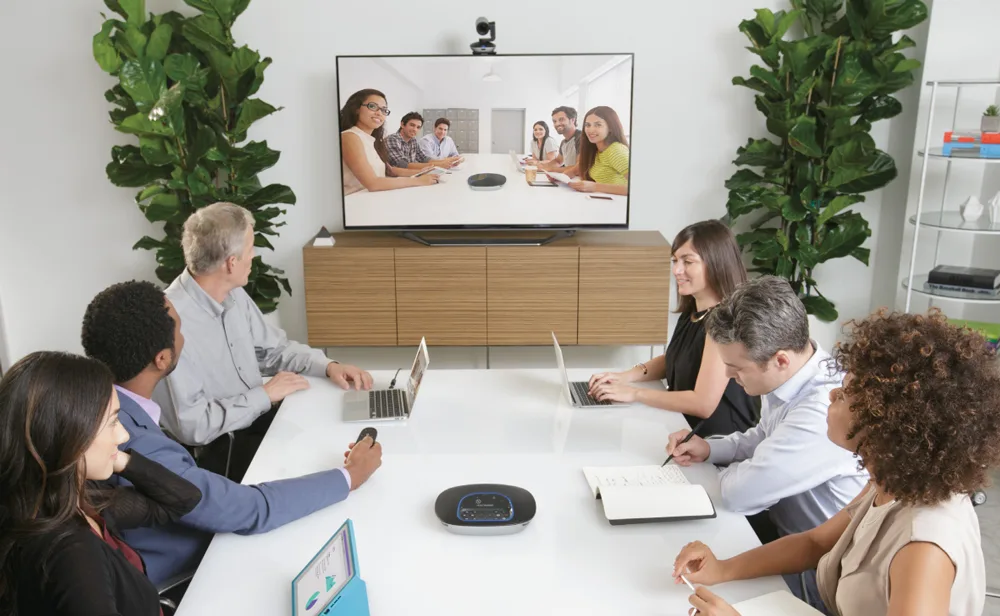 Ảnh minh họa giải pháp Logitech Group cho phòng họp