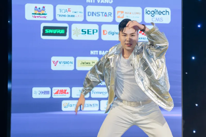 Gala Dinner ấm cúng – tri ân và lan tỏa cảm xúc