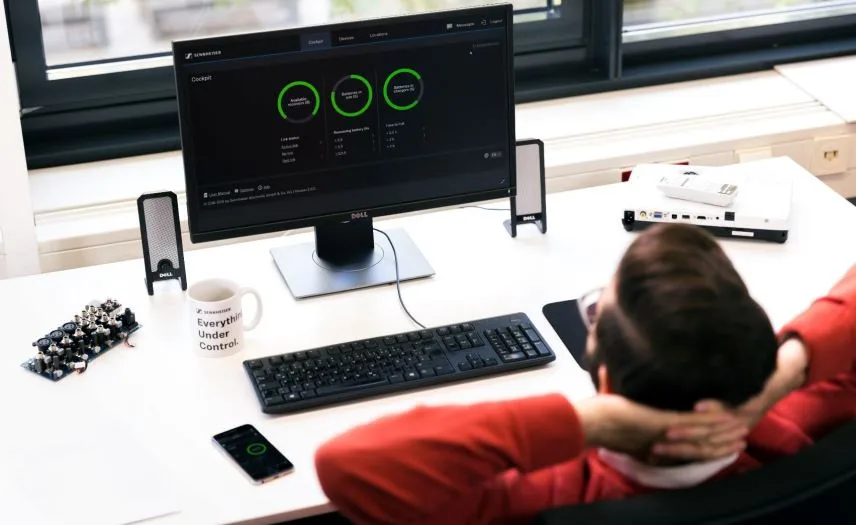 Quản lý & Điều khiển – Sennheiser Control Cockpit