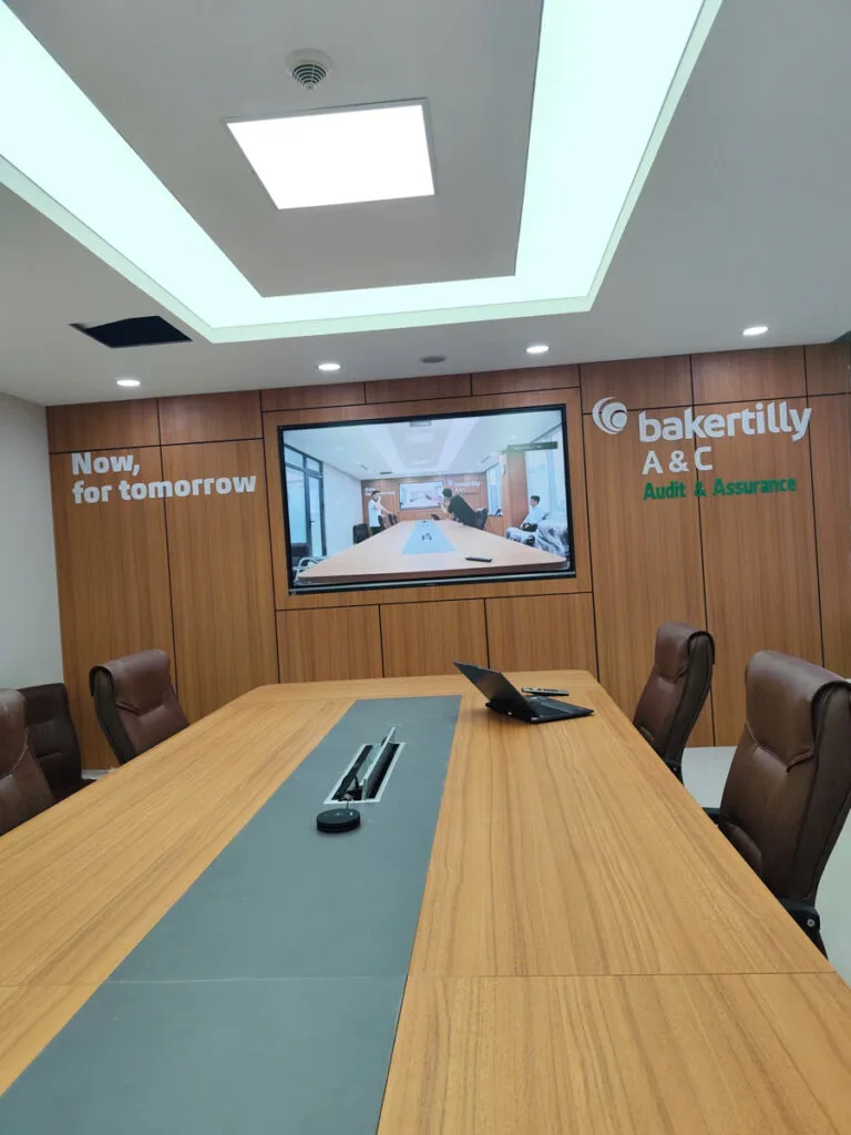 Phòng họp hệ thống họp trực tuyến cho công ty kiểm toán tại TP.HCM