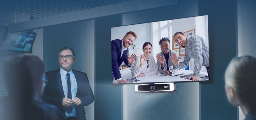 Luôn xuất hiện tràn đầy năng lượng thông qua hệ thống chiếu sáng thông minh