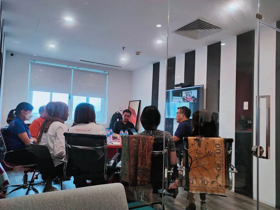 Lắp đặt Logitech Meetup cho Công Ty TNHH Develing Quốc Tế (Việt Nam)