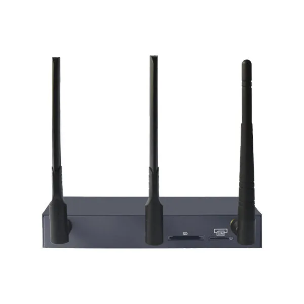 Tổng đài VoIP Dinstar UC120