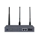 Tổng đài VoIP Dinstar UC120