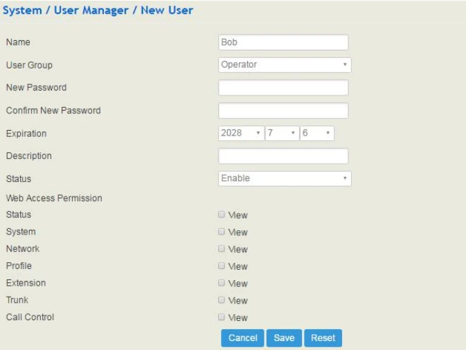 Quản trị viên cấp cao để thêm người dùng mới