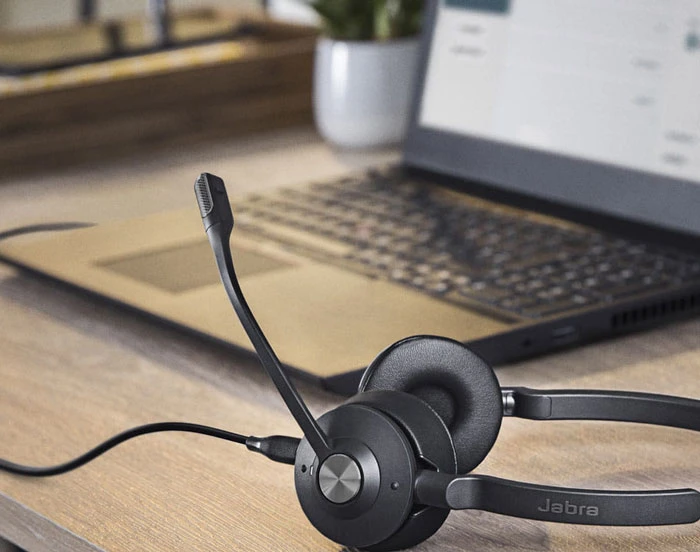 Sử dụng như tai nghe có dây