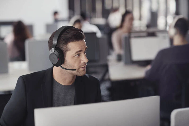 Tai nghe Plantronics hay Jabra: Tai nghe bình dân