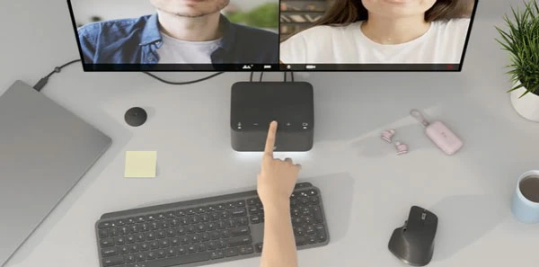 Tuyệt vời hơn nữa với Logi Dock