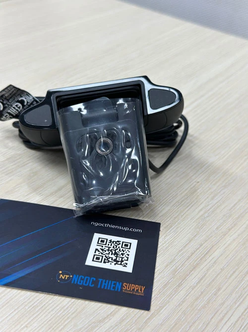 Mặt sau của Logitech C930e