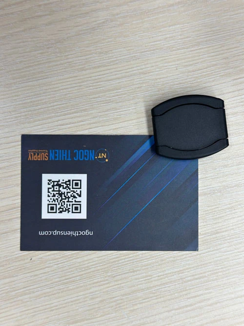 Màn chập bảo vệ gắn kèm