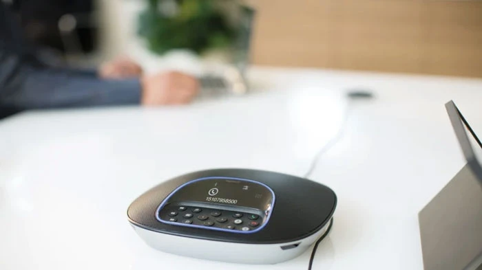 Logitech Group vs CC3500e