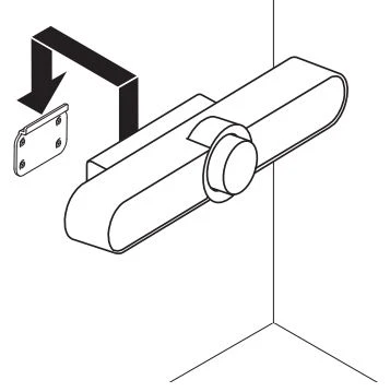 Gắn máy ảnh vào giá đỡ.