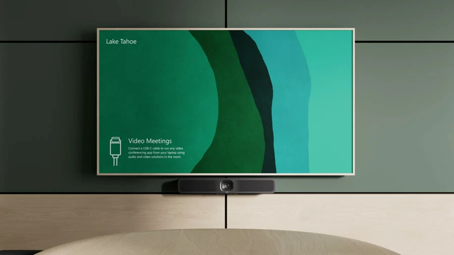 Hiển thị thông tin trên các màn hình trong phòng của bạn bằng cách bật bảng hiệu kỹ thuật số với Logitech Sync, Appspace và các nền tảng khác*. 