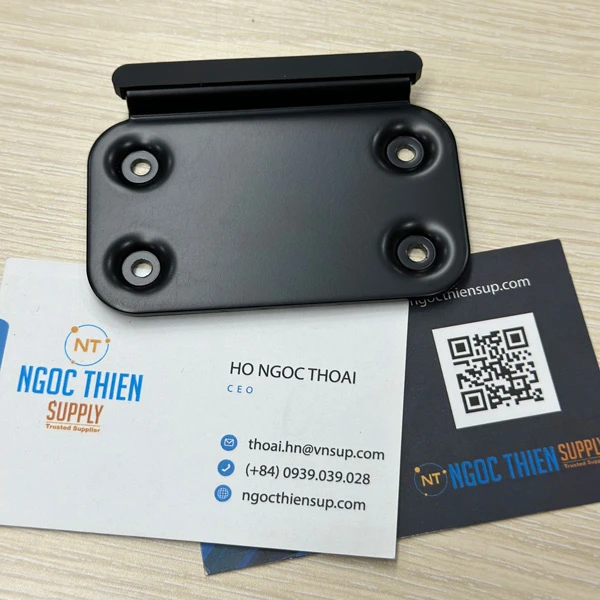 Giá gắn và thiết bị gắn tường