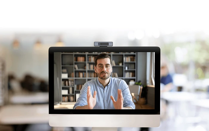 Review webcam Maxhub UC W10 giá rẻ