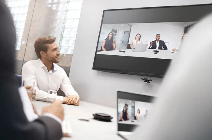 Bộ thiết bị hội nghị trực tuyến Jabra Meeting Room in a box