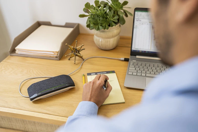 Loa hội nghị Poly Sync 10