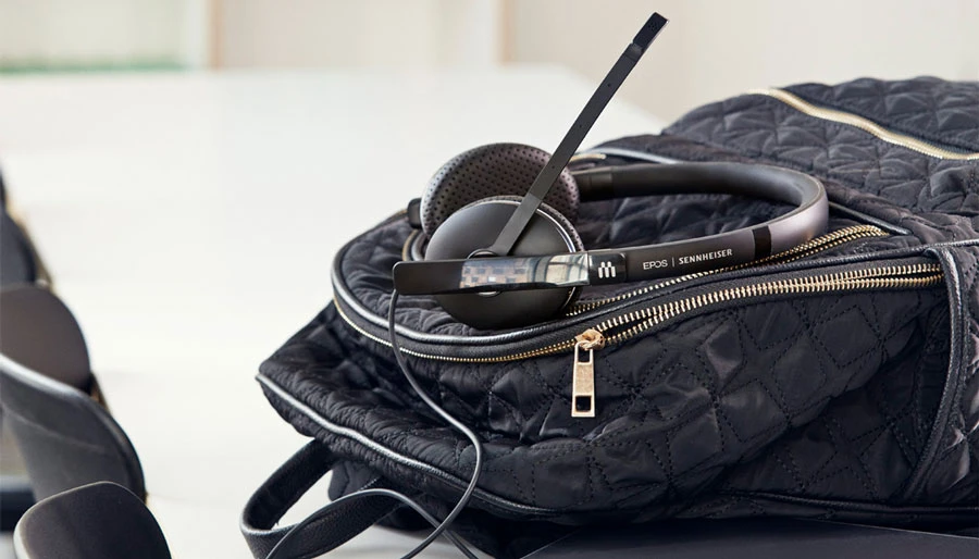 Tai nghe EPOS dành cho sinh viên đại học