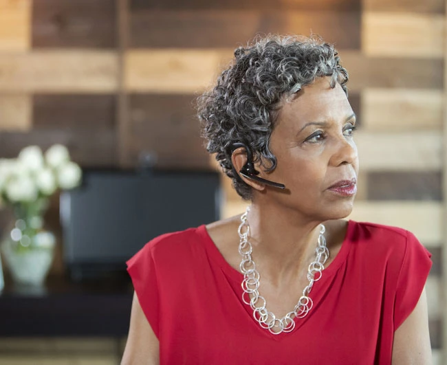 Ưu và nhược điểm của Plantronics Voyager 5200