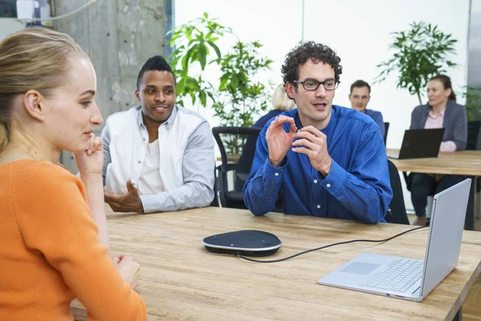 Loa hội nghị Yamaha YVC-330