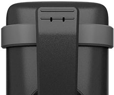 Kẹp thắt lưng ổn định để mang điện thoại khi di chuyển.