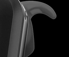 Các khuyên tai và phụ kiện có kích thước khác nhau để đáp ứng yêu cầu đeo cá nhân.