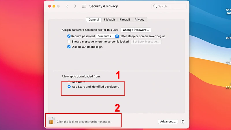 Tích vào tùy chọn App Store and identified developers bên dưới mục Allow apps downloaded from. Click vào biểu tượng khóa lần nữa để lưu thay đổi.