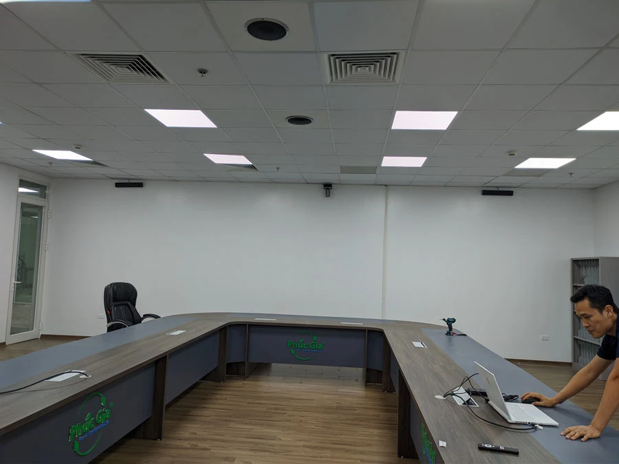 Triển khai thết bị hội nghị cho Trung Tâm Thử Nghiệm và Kiểm Định Phúc Gia