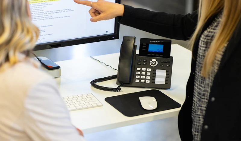 Top điện thoại IP Phone bán chạy nhất 2022