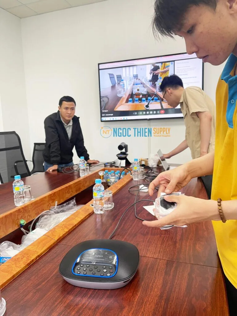 Du-an-cung-cap-thiet-bi-hoi-nghi-cho-cong-ty-co-phan-ky-thuat-duoc-binh-dinh-1-768x1024