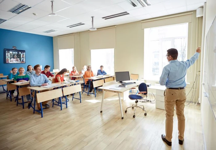 Yealink MVC860 - Giải pháp hội nghị trực tuyến Yealink cho phòng học trung bình