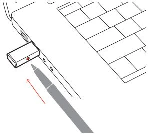 Đặt bộ điều hợp USB Bluetooth của bạn vào chế độ ghép nối bằng cách nhấn và giữ nút ghép nối lõm bằng bút hoặc kẹp giấy cho đến khi bộ điều hợp USB Bluetooth nhấp nháy màu đỏ và xanh lam.