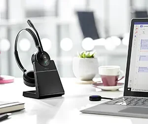 Giữ kết nối liên tục cách máy tính xách tay của bạn lên đến 150m, không có đế buộc bạn xuống