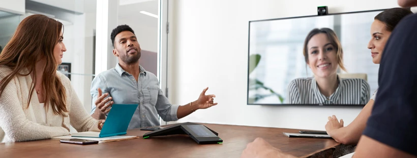 Tại sao đầu tư vào video là cần thiết cho làm việc kết hợp?