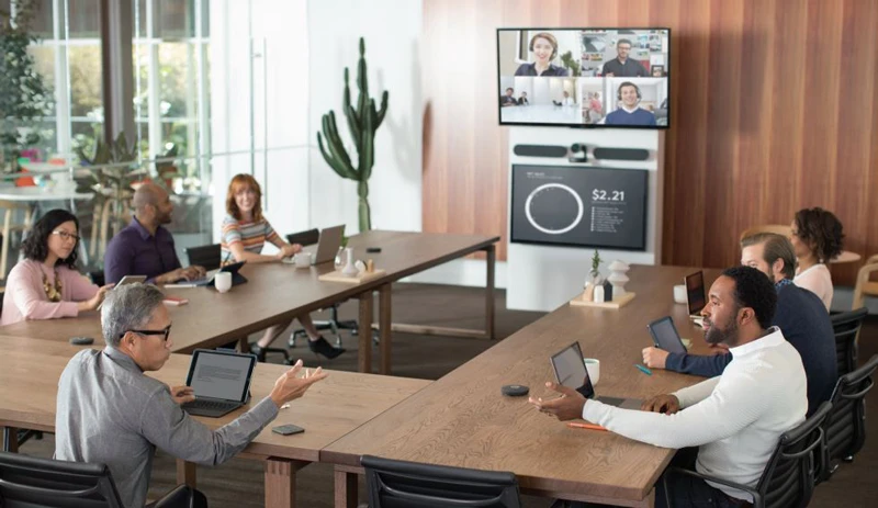 Nội dung gói Logitech Rally System