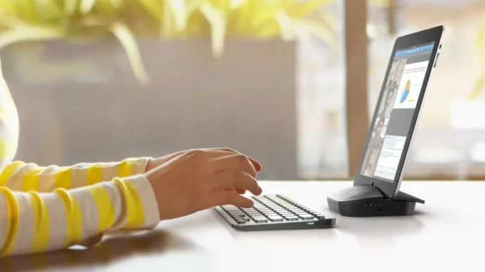 Loa hội nghị kèm mic Logitech P710E