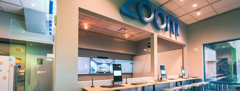 Phần mềm học trực tuyến cho người khiếm thính